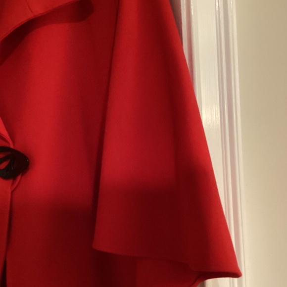 Joseph Ribkoff red jacket, size 8 - Picture 4 of 4